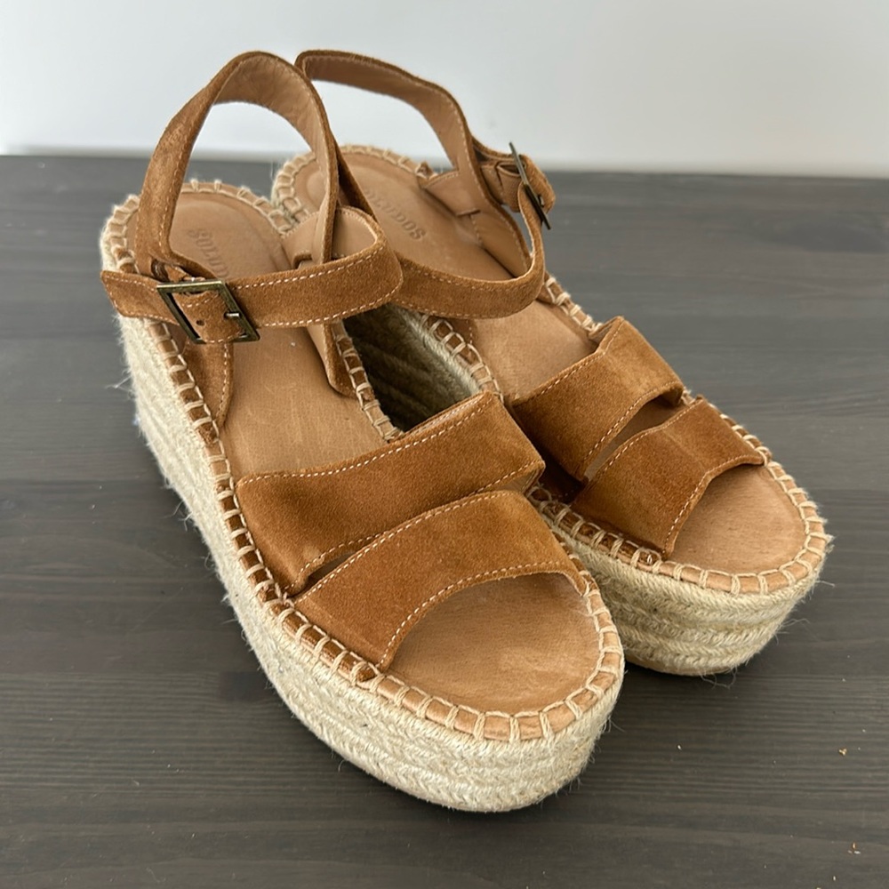 Soludos espadrille sandals from Anthropologie. Only worn to try on in the store.